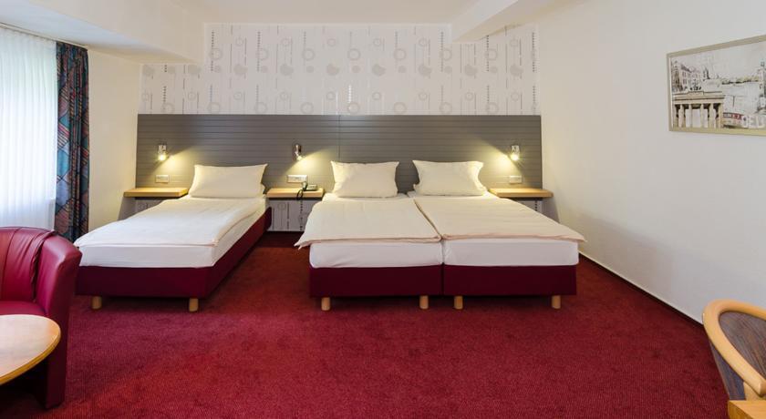 Hotel Harsshof Salzgitter Exterior photo